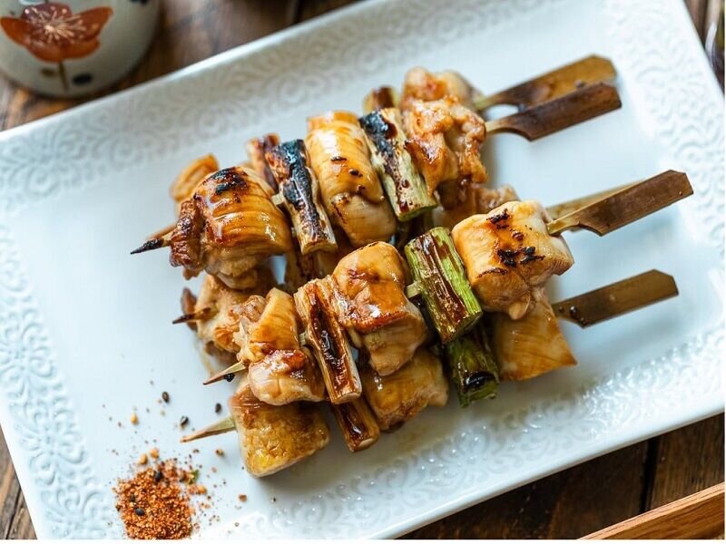 طرز تهیه چیکن یاکیتوری (جوجه کباب ژاپنی)