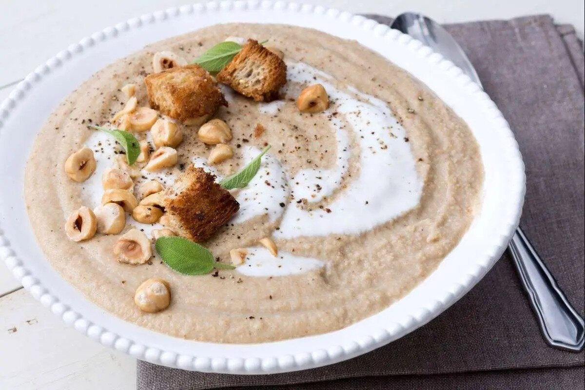  طرز تهیه سوپ فندق؛ سوپ مشهور راپونزل!