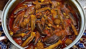 طرز تهیه خورش بامیه اهوازی؛ راز خوشمزگی این غذای جنوبی چیست؟