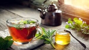 ۵ دمنوش آرام‌بخش وقتی ذهنتان شلوغ است