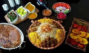 طرز تهیه پتله پلو همدانی؛ یک غذای سنتی و مقوی با برنج و گندم + روش تهیه اراکی ها