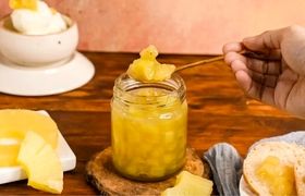 طرز تهیه کمپوت آناناس خانگی؛ خوش‌طعم و بدون مواد نگهدارنده