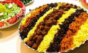 طرز تهیه کشمش پلو مجلسی و خوشمزه با گوشت چرخ کرده