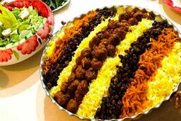 طرز تهیه کشمش پلو مجلسی و خوشمزه با گوشت چرخ کرده