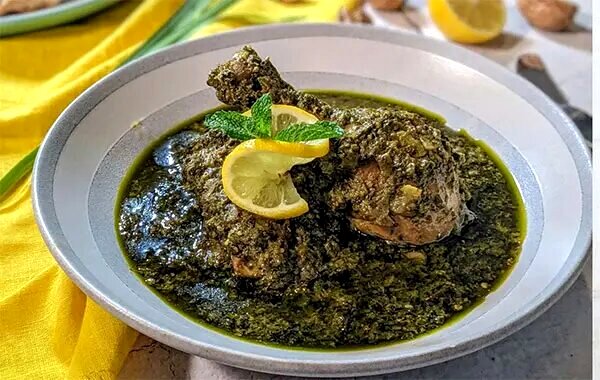 خورشت مرغ ترش ، یک انتخاب آسان و خوشمزه