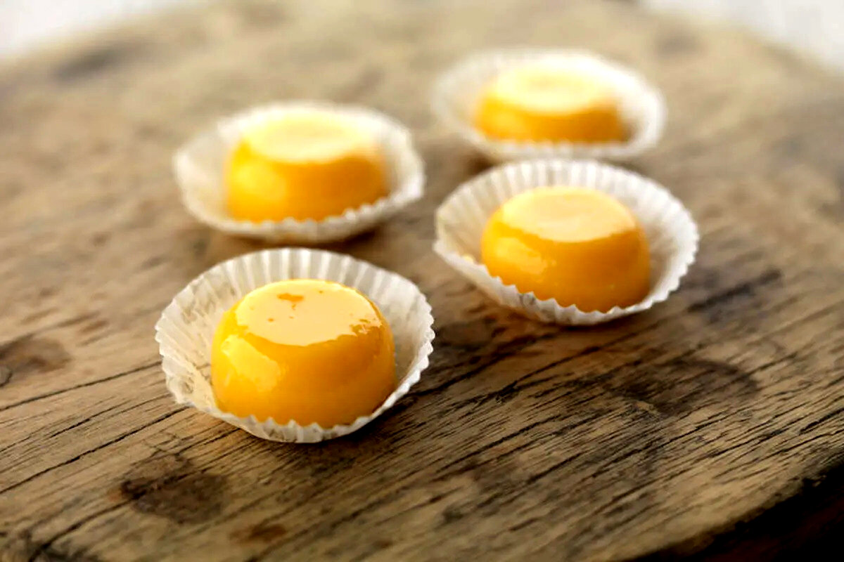  طرز تهیه کوایندیم؛ دسر طلایی برزیل با طعمی درخشان