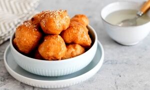 طرز تهیه لُقیمات (لُگیمات)؛ دسر عربی برای افطارهای رمضان