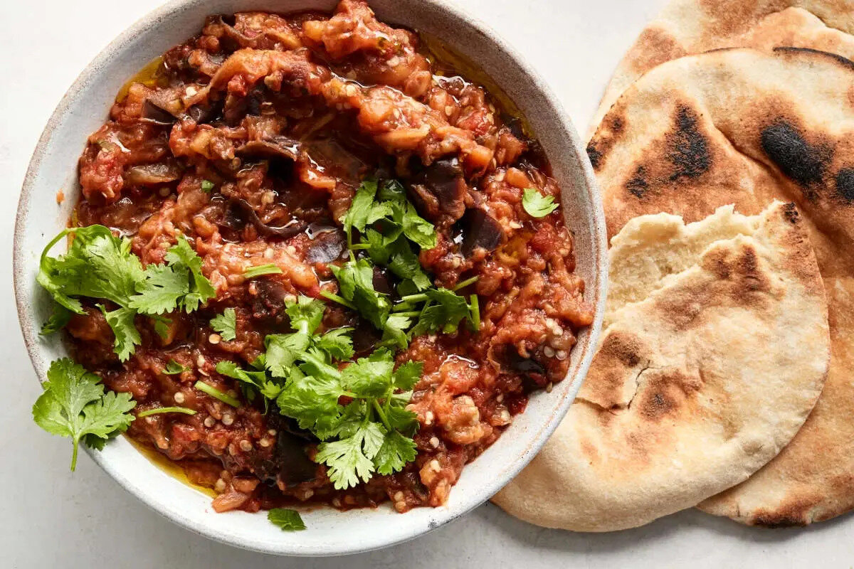 طرز تهیه زعلوک؛ خوراک بادمجان مراکشی
